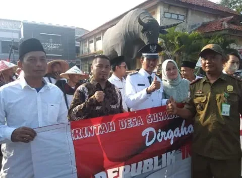 HUT ke 77, Rombongan Desa Sukadiri Tampilkan Ficture I Teras Media