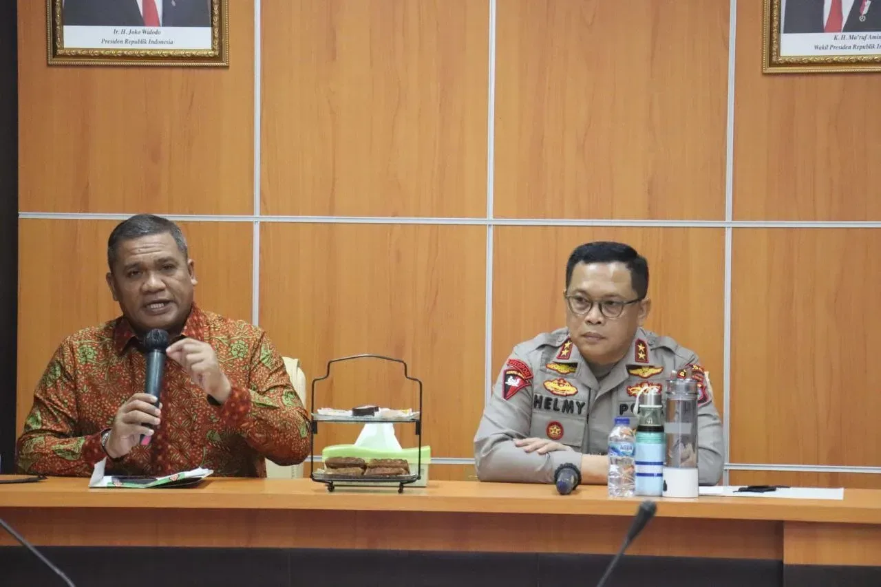 Kapolda Gorontalo Temui Rektor UNG, Minta Yunus Diberika Sanksi I Teras Media