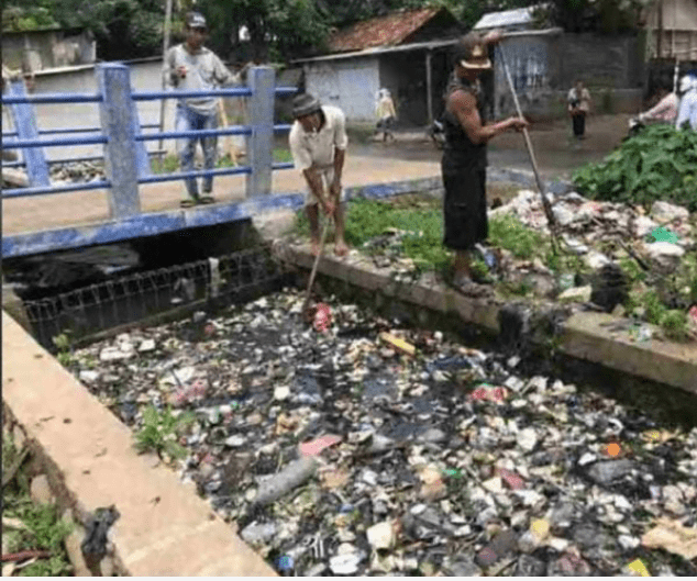 Atasi Banjir, Camat dan Kades Bakal Buat Sodetan Pembuang Air di Desa Gaga Pakuhaji I Teras Media