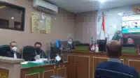 Sidang di PN Depok, Orang-orang Suruhan Fahd El Fouz Arafiq Dibombardir I Teras Media