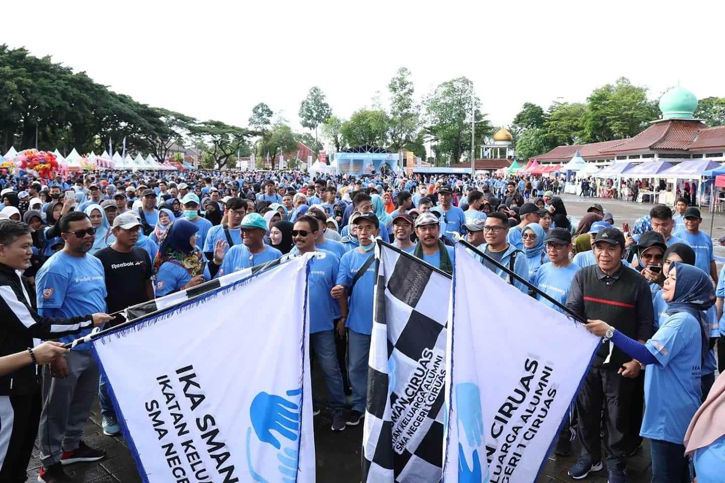 Lepas Jalan Santai, Pj Gubernur Banten Tekankan Hidup Sehat Dan Bahagia I Teras Media