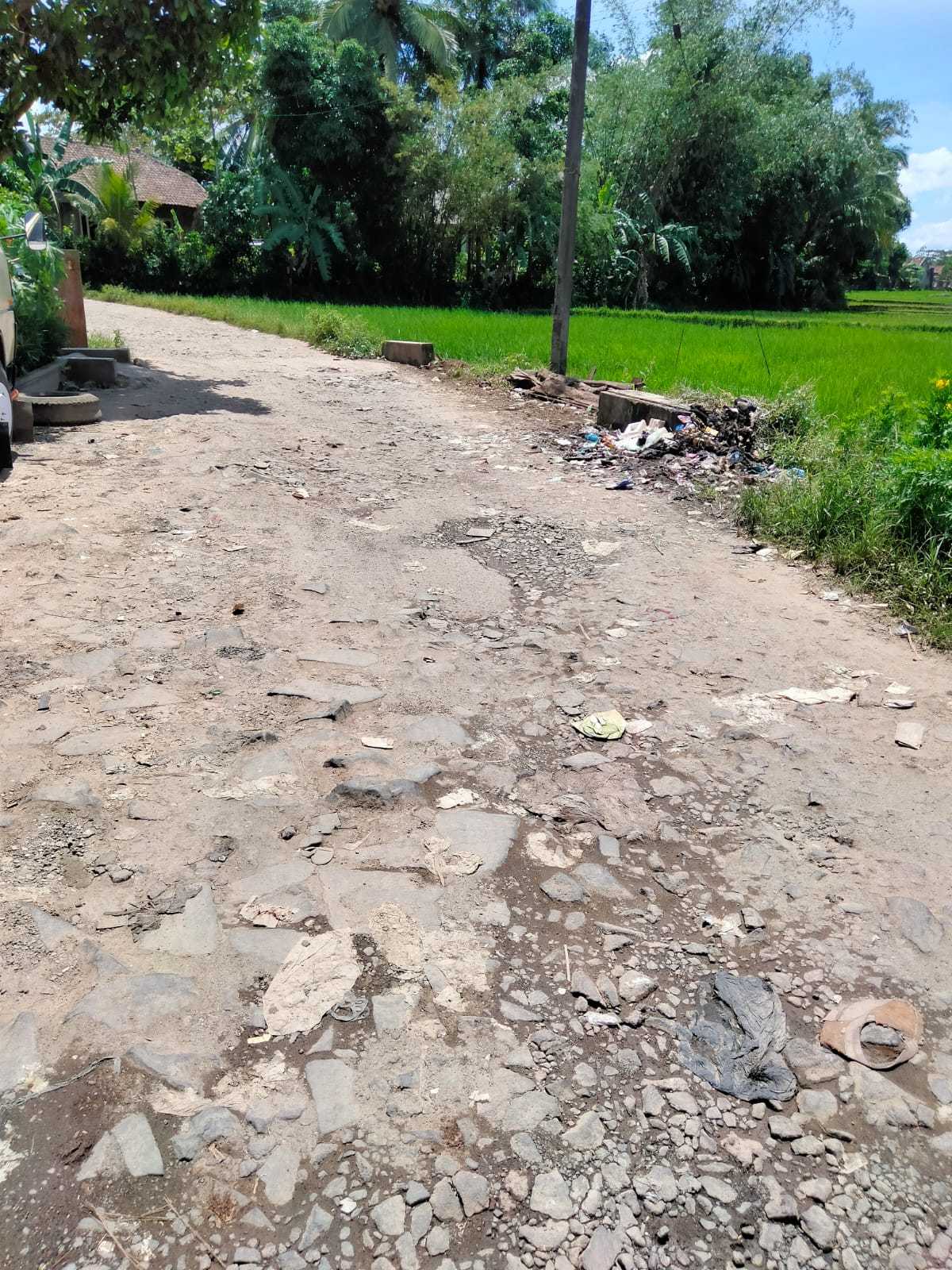 Jalan Berdebu Dan Rusak Di Jagabaya Warung Gunung Di Protes Warga I Teras Media