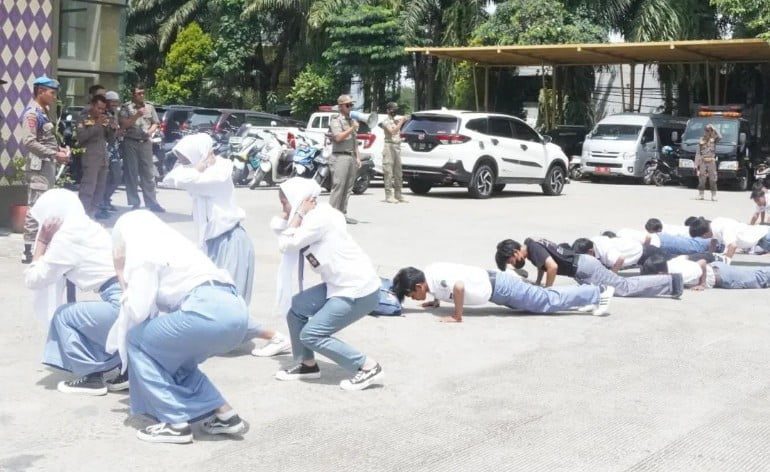 Satpol PP Kabupaten Tangerang Amankan Puluhan Pelajar Bolos Sekolah I Teras Media