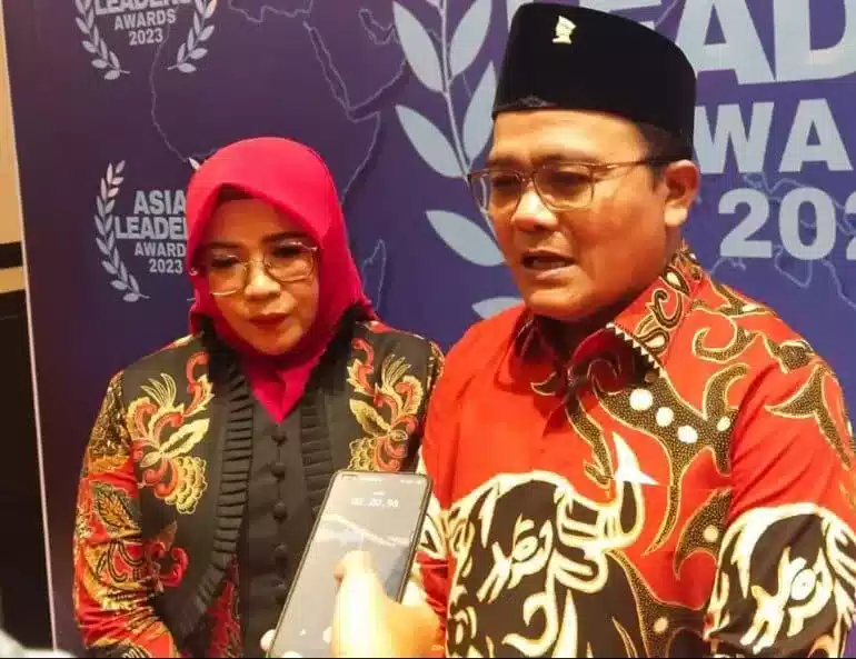 Ketua DPRD Kabupaten Tangerang Raih 2 Penghargaan Sekaligus di Asia Leaders Awards 2023 I Teras Media