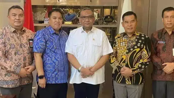 Ketua Komisi lV DPRD Provinsi Jambi Dampingi Gubernur Serah Terima Aset BLK ke Kemenaker I Teras Media