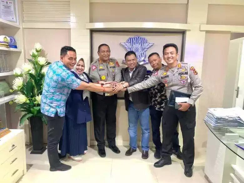 Anggota DPRD Provinsi Jambi Dukung Dirlantas Tertibkan Angkutan Batubara I Teras Media