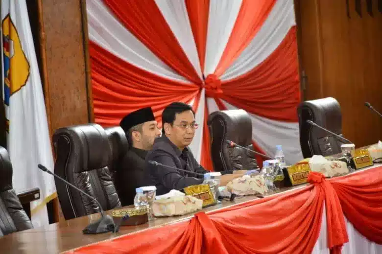 DPRD Provinsi Jambi Resmi Bentuk Pansus Kode Etik Dewan I Teras Media