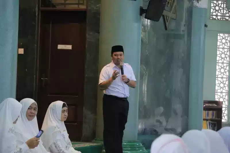 Hadiri Pengajian, Walikota Ajak Seluruh Jama'ah Tingkatkan Keimanan di Ramadhan I Teras Media