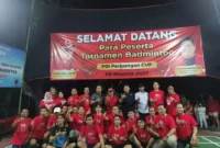 DPC PDIP Kabupaten Tangerang Gelar Turnamen Badminton Cup di Kampung Kebon Teki RT. 12/06, Desa Tegal Angus, Kecamatan Teluknaga, Rabu (8/3/2023) malam.