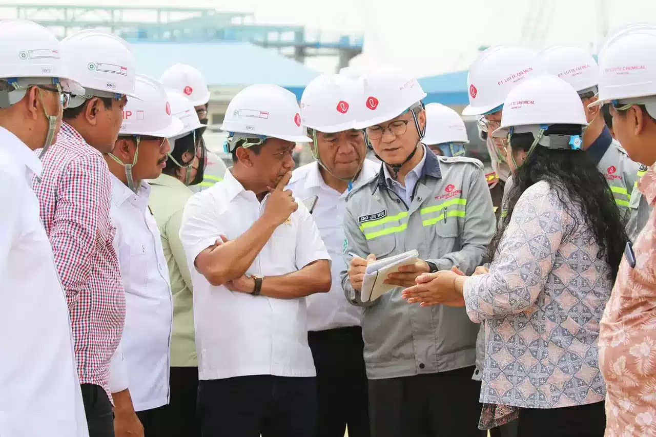 Kawal Investasi, Pj Gubernur Banten Al Muktabar Dampingi Menteri Investasi I Teras Media