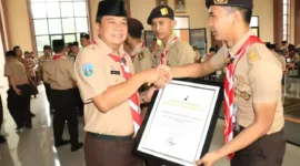 Sekretaris Daerah Moch. Maesyal Rasyid meresmikan 8 Gedung Kwartir Ranting (Kwaran) sekaligus membuka Rapat Kerja Cabang tahun 2023 di GSG Pramuka Kitri Bhakti Curug, Selasa (14/03/23).