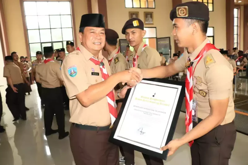 Sekretaris Daerah Moch. Maesyal Rasyid meresmikan 8 Gedung Kwartir Ranting (Kwaran) sekaligus membuka Rapat Kerja Cabang tahun 2023 di GSG Pramuka Kitri Bhakti Curug, Selasa (14/03/23).