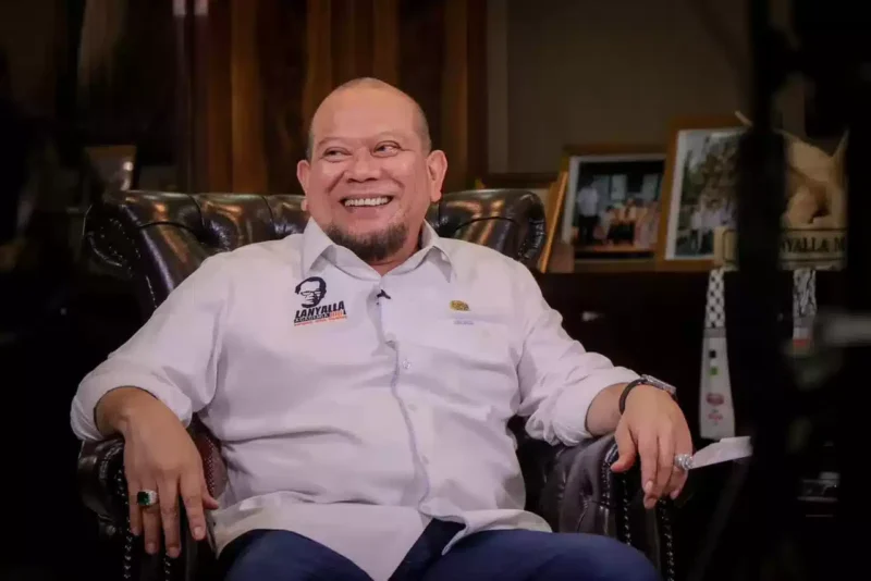 Lanyalla Mahmud Mattaliti Himbau Pemerintah Agar Selesaikan Persoalan Dosen & Tendik Universitas Alih Status, Selasa(21/3/2023) 