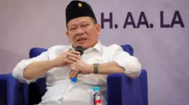 La Nyalla Mahmud mattaliti memberikan arahan bahwa buka bersama selama ramadhan sebaiknya diatur bukan dilarang. Jum'at (24/3/2023) 