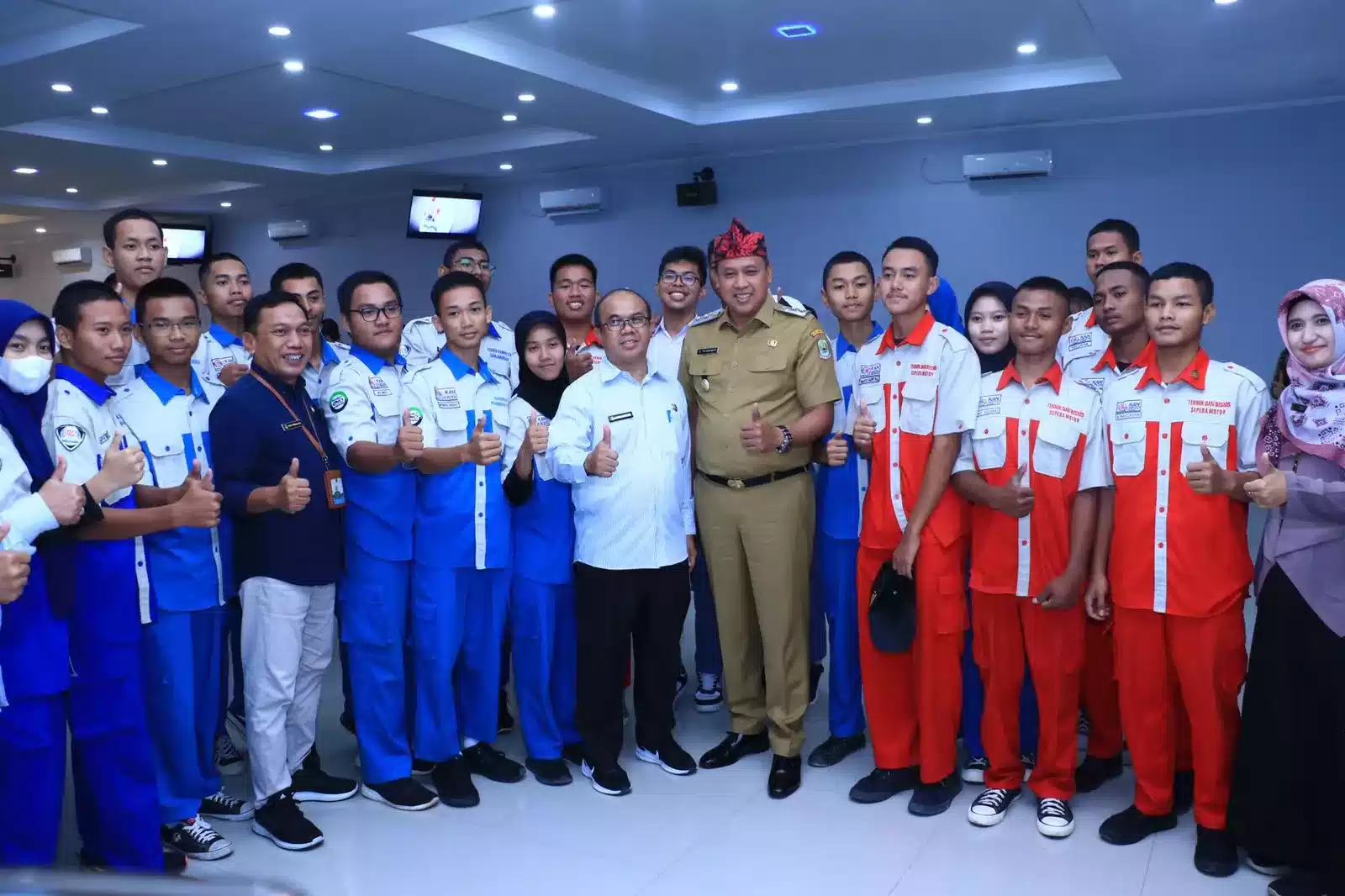 Program Upskilling Lulusan 25 SMK Kota Bekasi Untuk Atasi Pengangguran I Teras Media