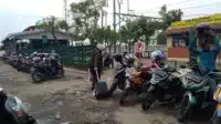 Kisah Kejari Lebak Pulang Pergi Naik Kereta I Teras Media