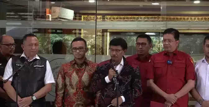 Kejaksaan Agung Periksa Jhonny G Plate Terkait Pengadaan BTS 4G I Teras Media