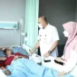 Foto: Bupati Zaki Beri Semangat Kepada Pasien RSUD Balaraja,Rabu (19/4).