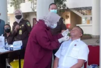 Foto: Pasca Libur Lebaran, Kejagung Menggelar Swab Antigen kepada Seluruh Pegawai pada Rabu (26/4).