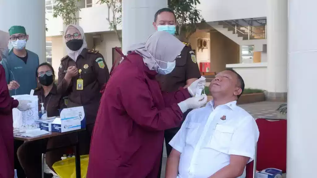 Cegah Penyebaran Subvarian Baru Covid-19, Kejaksaan Agung Gelar Swab Antigen I Teras Media