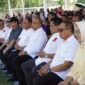 Keterangan foto : Bupati Tangerang Ahmed Zaki Iskandar menghadiri Pasar Murah Ramadhan yang digelar bersama sejumlah menteri Kabinet Indonesia Maju di Stadion Mini Pandeglang, Kabupaten Tangerang, Sabtu (8/4/2023).