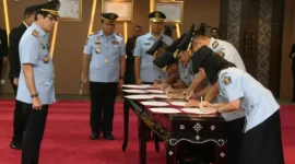 Menteri Hukum Dan HAM Yassona Laoly Melantik 5 Pimti Madya Mendorong Terobosan Yang Kreatif, Selasa(4/4/2023) 