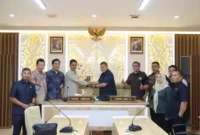 Wakil Ketua Komisi III Jawa Barat, H. Sugianto Nanggolah, SH,MH meminta pengawasan terhadap Bank Perkreditan Rakyat (BPR) ditingkatkan, (Kamis, 6/4/2023) 