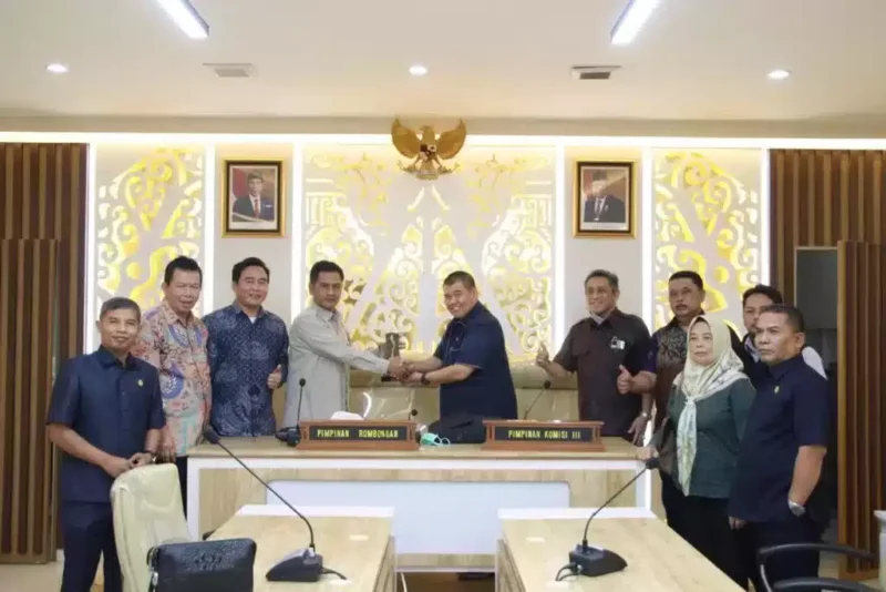 Wakil Ketua Komisi III Jawa Barat, H. Sugianto Nanggolah, SH,MH meminta pengawasan terhadap Bank Perkreditan Rakyat (BPR) ditingkatkan, (Kamis, 6/4/2023) 