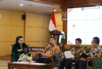 Arahan Kemendagri kepada Pemerintah Provinsi Daerah Istimewa Yogyakarta dalam Musrenbang Rencana Kerja Pemerintah Daerah (RKPD) DIY Tahun 2024 yang berlangsung di Gedung Pracimosono Kepatihan DIY. (Jumat, 7/4/2023)