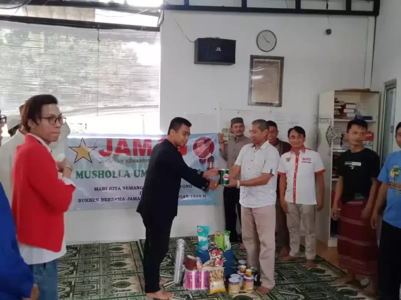 JAMAN Peduli warga DKI Jakarta Dengan membagikan paket Ramadhan, (Minggu, 9/4/2023) 