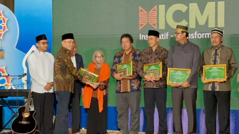 Keterangan Poto : Maman Imanulhaq Anggota DPR RI Komisi VIII 