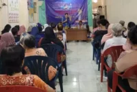 Keterangan foto : Anggota Komisi III DPR RI dari Fraksi Partai Demokrat, Santoso menggelar sosialisasi empat pilar MPR RI di RW 007 Kelurahan Sunter Agung, Kecamatan Tanjungpriuk, Jakarta Utara, Selasa (11/4/2023)