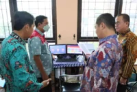 Keterangan foto : Dirjen Dukcapil Kemendagri Teguh Setyabudi, Jumat (14/4/2023)