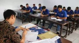 Warga Binaan Di Lapas Cirebon Mengkitu Paket C Untuk masa depan yang lebih baik, (Jumat, 14/4/2023) 