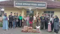 Kita Pandeglang Bagikan Paket Sembako dan Santunan Anak Yatim-Piatu I Teras Media