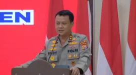 Polda Banten Arahkan Fokus pada jalur mudik pelabuhan Ciwandan agar dapat mengurai kemacetan, (Selasa, 18/4/2023) 