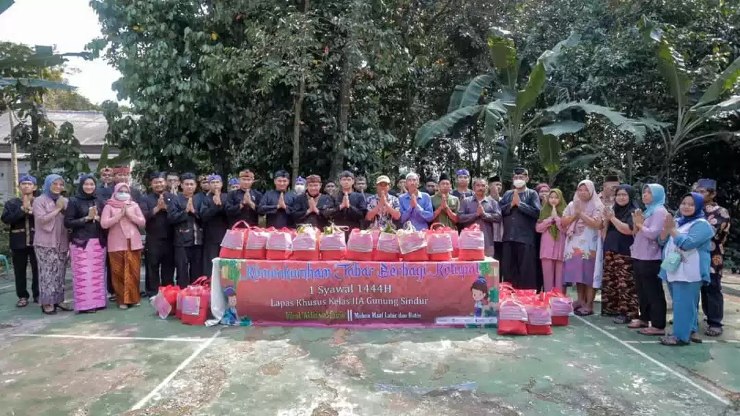 Lapas Khusus Gunung Sindur Gelar Baksos, Program Berbagi 1000 Ketupat I Teras Media