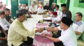 Lapas Cirebon Bagikan Zakat Fitrah Kepada Warga Binaan Yang Memenuhi Kriteria dan membutuhkan, (Jumat, 21/4/2023) 