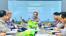 Kepala Divisi Humas Polri Irjen Sandi Nugroho mengatakan, ribuan personel Polri yang diturunkan merupakan gabungan dari Mabes Polri, Polda NTT dan Polda NTB, (Jumat, 28/4/2023) 
