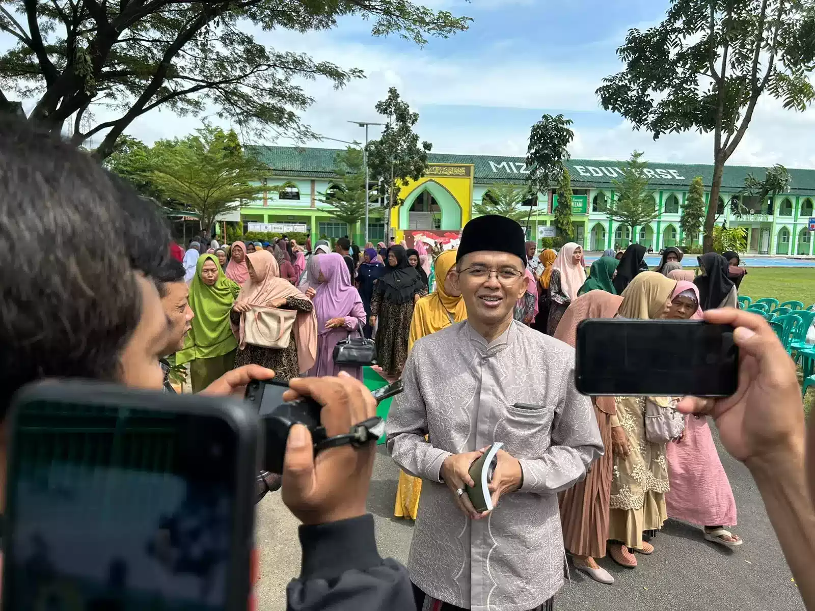 Ponpes Al Mizan Gelar Tradisi Ketupat Lebaran, Ungkapan Syukur Kepada Allah I Teras Media