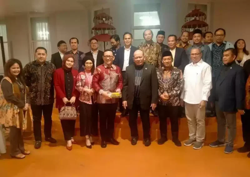 Ketua DPD RI AA LaNyalla Mahmud Mattalitti ketika menyampaikan pesan-pesannya kepada warga Indonesia yang berdiaspora di Sydney, Australia, (Sabtu, 29/4/2023) 