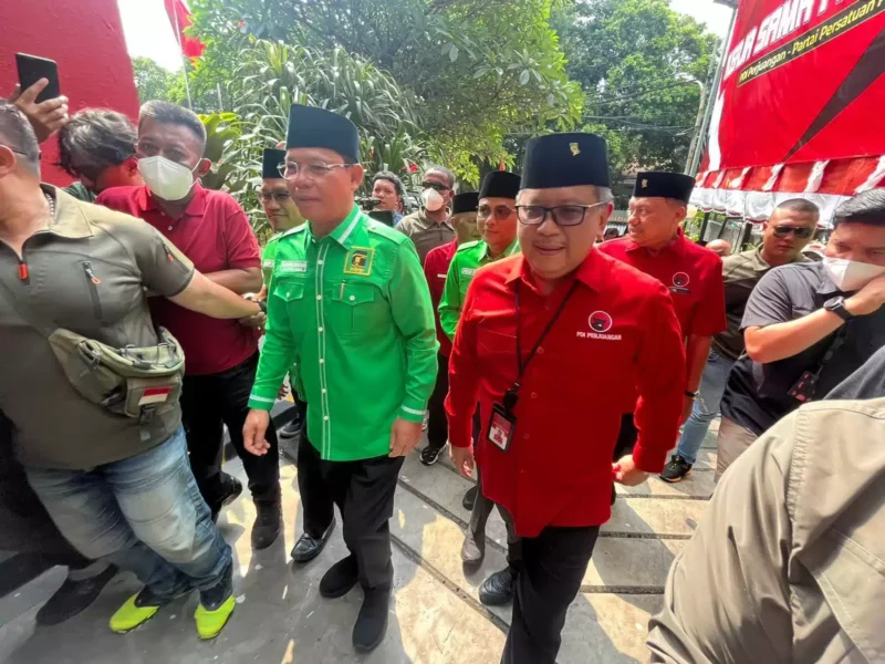 Keterangan foto : Sekrestaris Jenderal (Sekjen) PDI Perjungan (PDIP) Hasto Kristiyanto menyebut pertemuan Partai Persatuan Pembangunan (PPP) dengan PDIP, Minggu (30/4/2023)