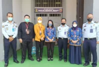 Tim Dinkes Kota Bandung Tinjau Dapur Lapas Banceuy Guna Penyerahan Sertifikat Laik Higiene, (Minggu, 30/4/2023)