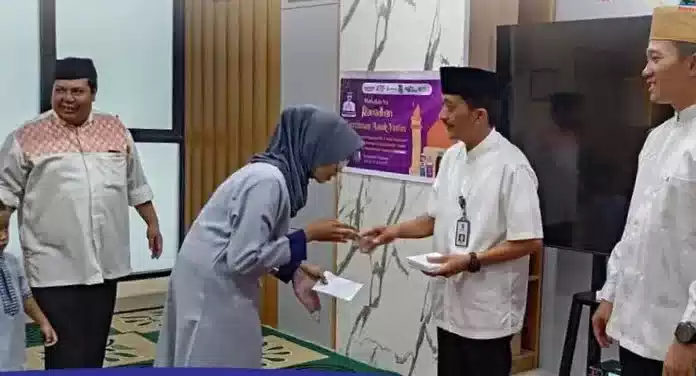 Berkah Ramadhan, PIK 2 Bersama Pemerintah Kecamatan Teluknaga Gelar Santunan Anak Yatim I Teras Media