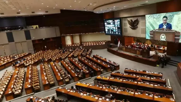 Tambang Minerba Indonesia Sebagai Juru Kunci Sinergitas Negara I Teras Media