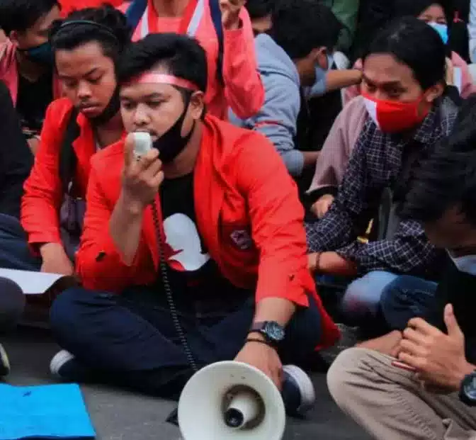 GMNI Dorong APH Periksa BPJN Banten Soal Pemeliharsan Jalan di Pandeglang I Teras Media