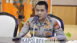 Keterangan foto : Kapolres Lenbak, AKBP Wiwin Setiawan, Jumat (14/4/2023)