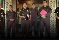 Keterangan Foto: konferensi pers di gedung Kejati Banten.Kamis, (13/4)