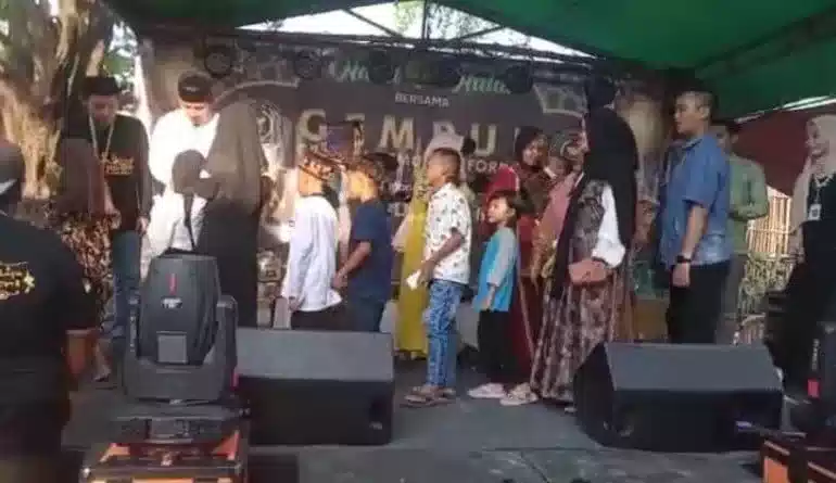 Organisasi Gempur Berbagi Kebahagiaan Anak Yatim Piatu di Hari Idul Fitri, Berikut Kisah Rosullullah SAW I Teras Media