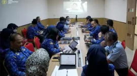 Kepala Kantor wilayah Kementrian Hukum dan HAM Harmonisasikan 3 Raperda Bersama Pemerintah Provinsi Jawa Barat, (Senin, 17/4/2023) 